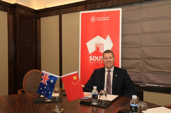 股票配资导航网 葡萄酒、南部岩龙虾对华贸易激增，澳大利亚“鱼米之乡”对中国市场有新期待